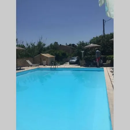 Charieta N.5 Apartment Dassia (Corfu)
