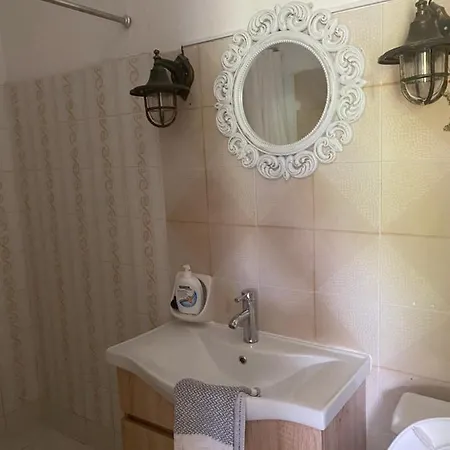 Apartment Charieta N.5